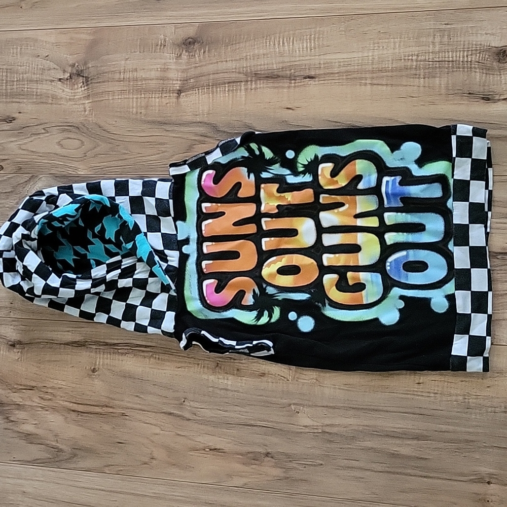 No brand, 5t, checkered black white and light blue with sun set and water.